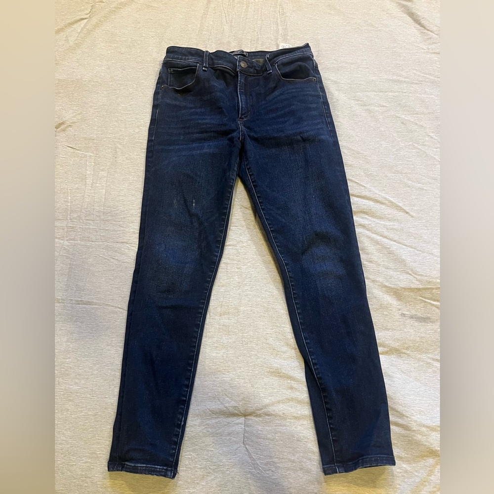 Abercrombie & Fitch women's Deep Indigo Straight Jeans